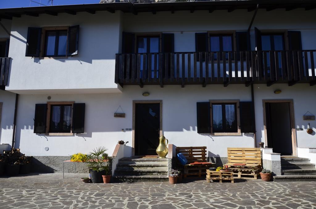 Residence Mezzosole Ρίβα ντελ Γκάρντα Δωμάτιο φωτογραφία