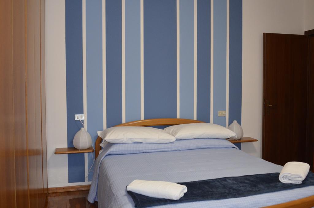 Residence Mezzosole Ρίβα ντελ Γκάρντα Δωμάτιο φωτογραφία